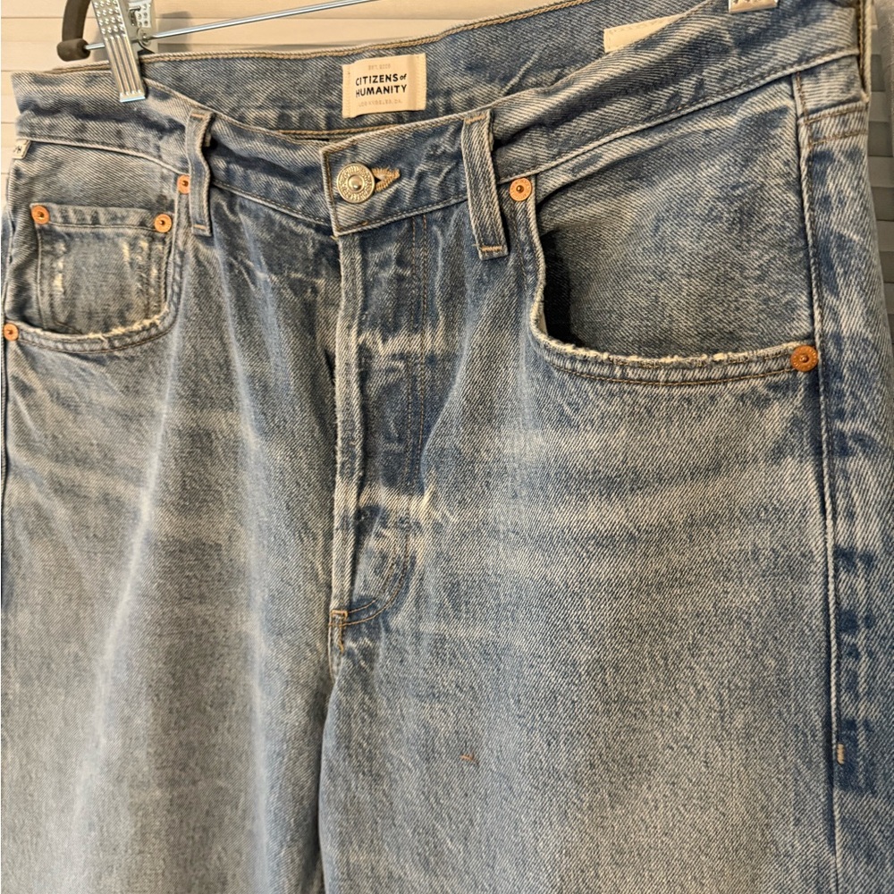Citizens of Humanity Premium Vintage Ayla baggy jeans.
Great condition. Size 28